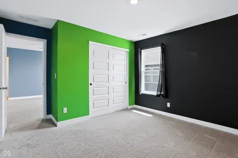 1096 Sunderland Drive Greenwood IN 46143