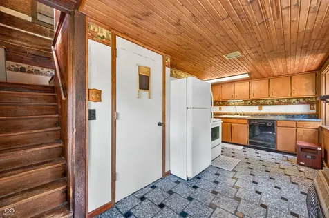 5462 Spearsville Road Morgantown IN 46160