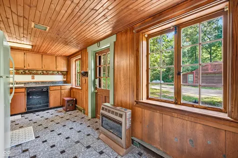 5462 Spearsville Road Morgantown IN 46160