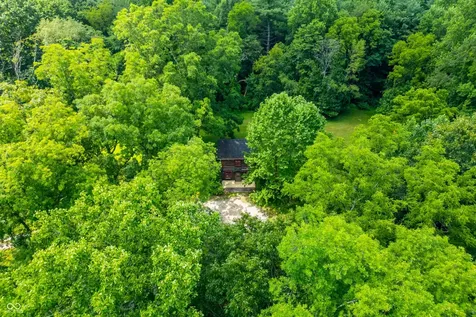 5462 Spearsville Road Morgantown IN 46160