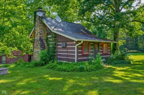 5462 Spearsville Road Morgantown IN 46160