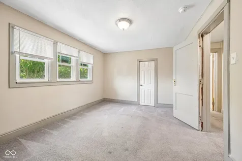 1611 Nichol Avenue Anderson IN 46016
