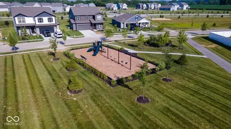 1420 Honeysuckle Drive Shelbyville IN 46176