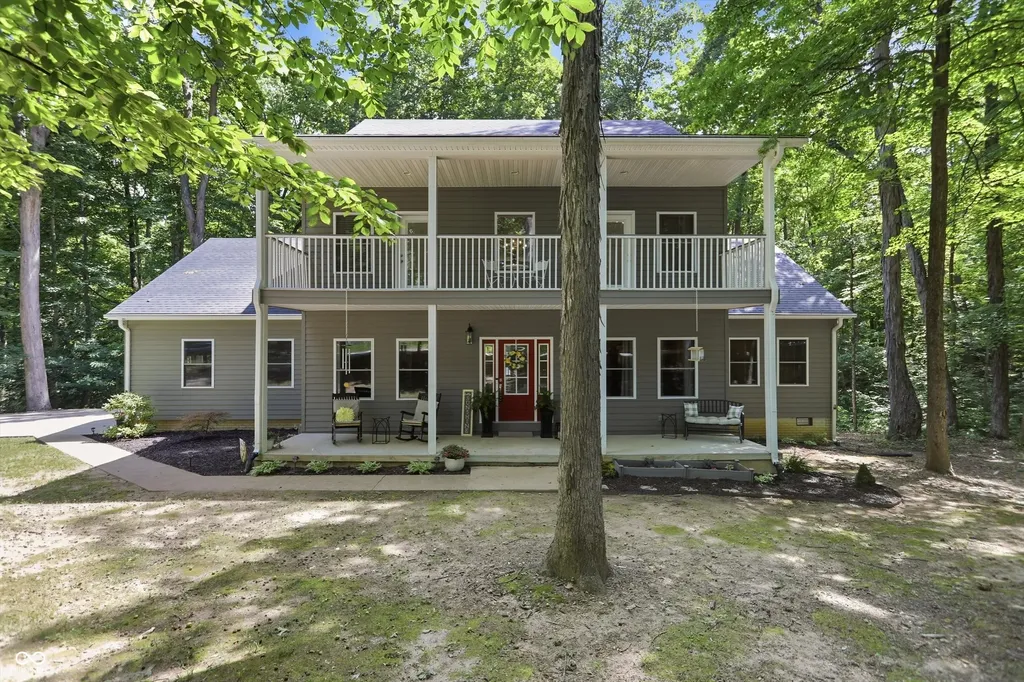 1590 N Limestone Drive Ellettsville IN 47429
