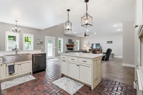 1590 N Limestone Drive Ellettsville IN 47429