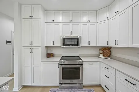10791 Putnam Place Carmel IN 46032