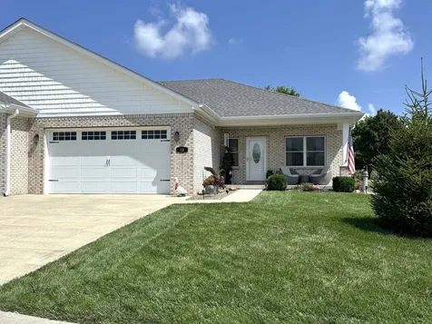13 Bridge Hampton Drive Crawfordsville IN 47933