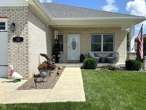 13 Bridge Hampton Drive Crawfordsville IN 47933