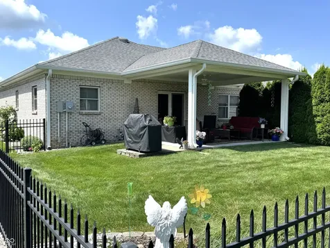 13 Bridge Hampton Drive Crawfordsville IN 47933