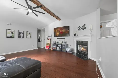 6412 Brooks Bend Boulevard Indianapolis IN 46237