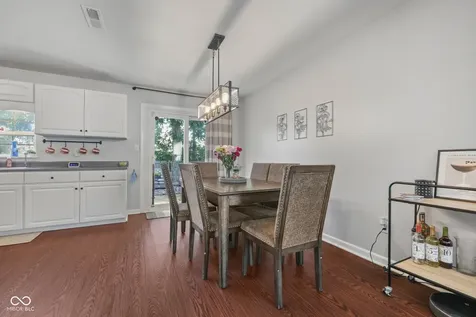 6412 Brooks Bend Boulevard Indianapolis IN 46237