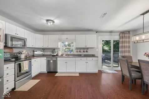 6412 Brooks Bend Boulevard Indianapolis IN 46237