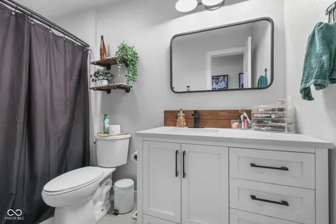 6412 Brooks Bend Boulevard Indianapolis IN 46237