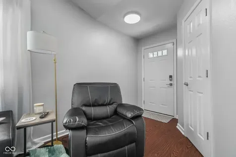 6412 Brooks Bend Boulevard Indianapolis IN 46237
