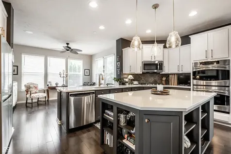 10190 Fantina Lane Fishers IN 46040