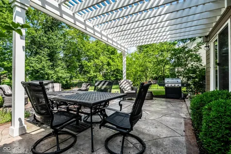 10190 Fantina Lane Fishers IN 46040