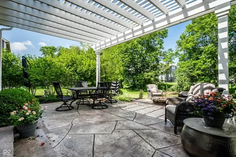 10190 Fantina Lane Fishers IN 46040