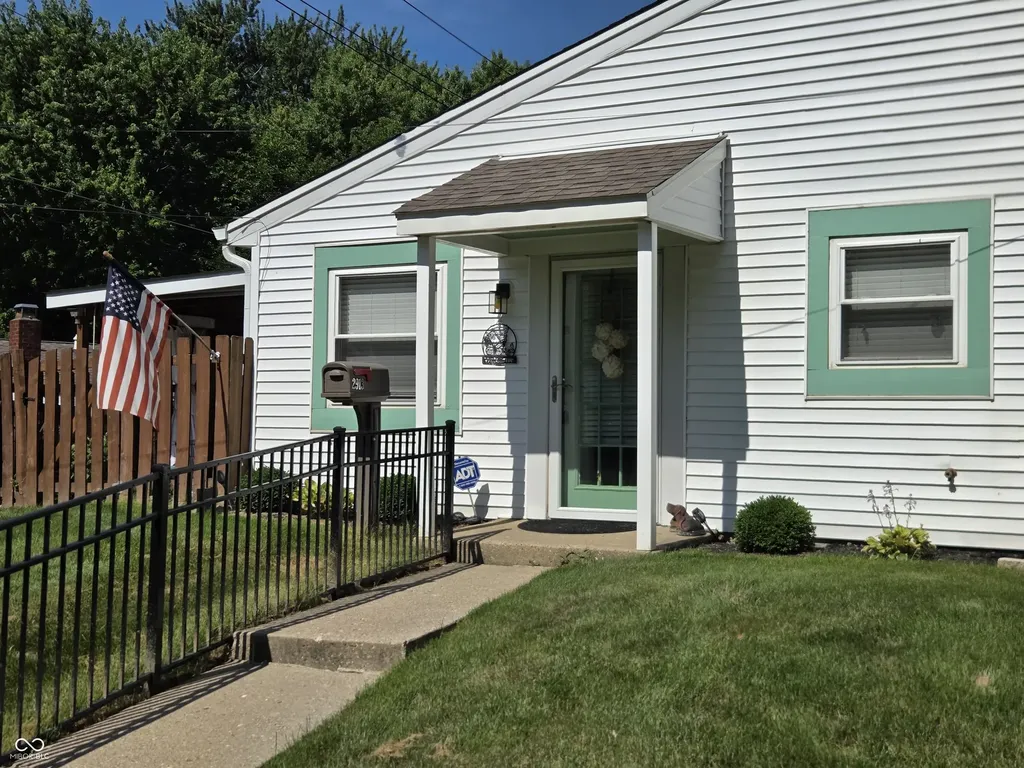 2913 Country Estates Drive Indianapolis IN 46227