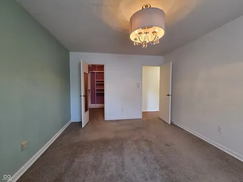 2913 Country Estates Drive Indianapolis IN 46227