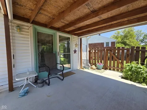 2913 Country Estates Drive Indianapolis IN 46227