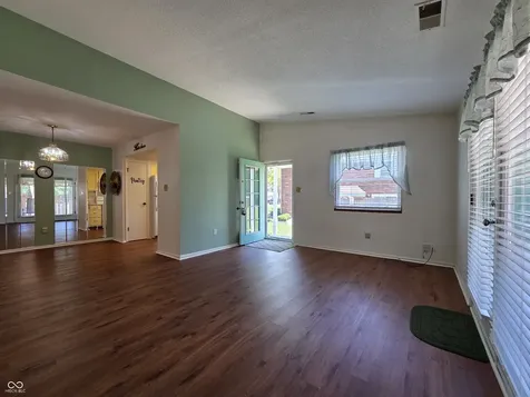 2913 Country Estates Drive Indianapolis IN 46227