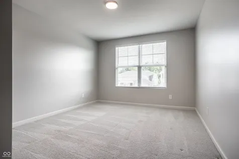 6845 Oakcrest Drive Mccordsville IN 46055