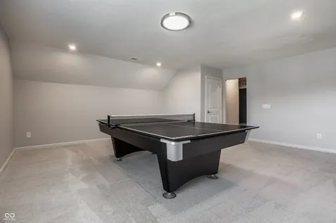 6845 Oakcrest Drive Mccordsville IN 46055
