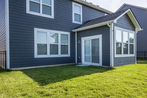 6845 Oakcrest Drive Mccordsville IN 46055