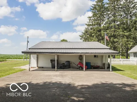 3255 W County Road 500 S Clayton IN 46118