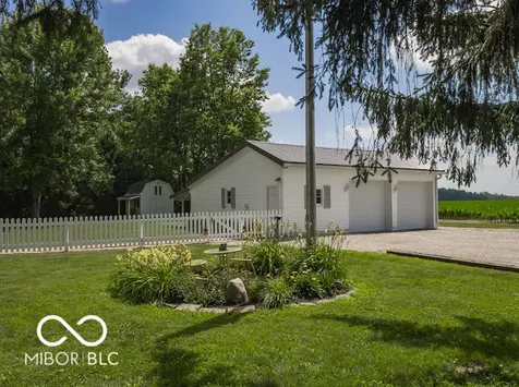 3255 W County Road 500 S Clayton IN 46118