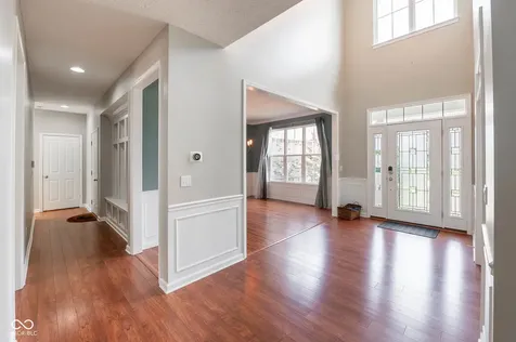1325 Brentford Lane Greenwood IN 46143