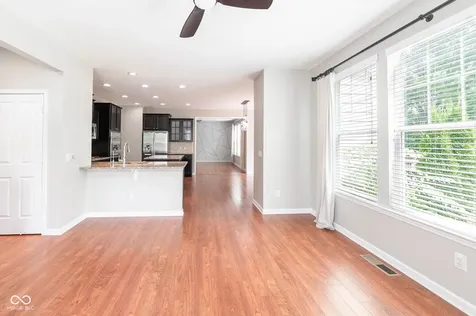 1325 Brentford Lane Greenwood IN 46143