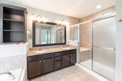1325 Brentford Lane Greenwood IN 46143