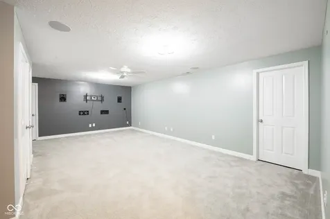 1325 Brentford Lane Greenwood IN 46143