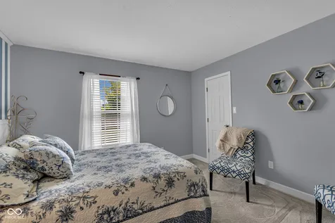 8353 Southern Springs Drive Indianapolis IN 46237