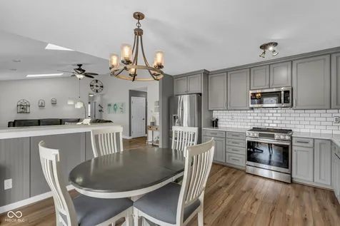 8353 Southern Springs Drive Indianapolis IN 46237