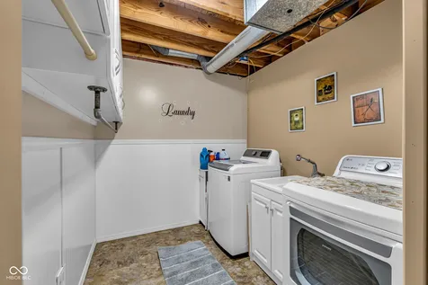 8353 Southern Springs Drive Indianapolis IN 46237