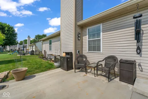 8353 Southern Springs Drive Indianapolis IN 46237