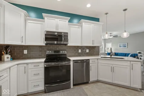 5346 Abbington Avenue Plainfield IN 46168