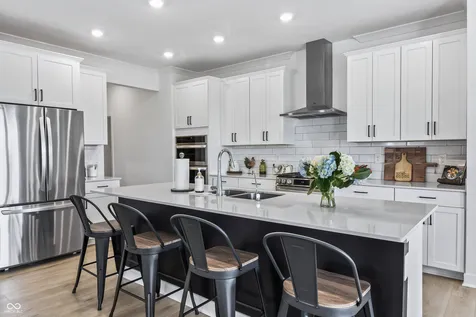 19402 Mcbee Avenue Westfield IN 46074