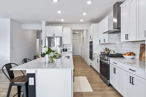 19402 Mcbee Avenue Westfield IN 46074
