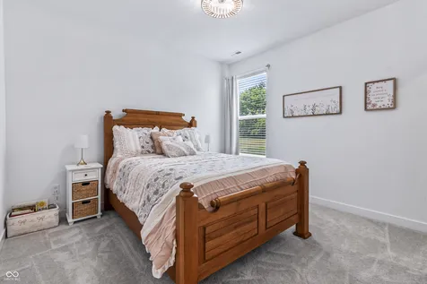 19402 Mcbee Avenue Westfield IN 46074