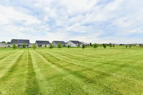 4720 Petunia Plainfield IN 46168