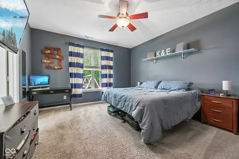 8072 Lawrence Woods Place Indianapolis IN 46236