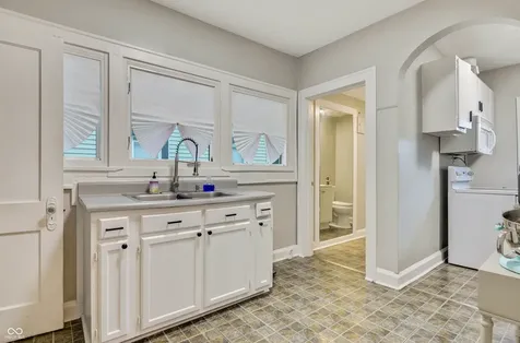3960 Rookwood Avenue Indianapolis IN 46208