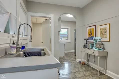 3960 Rookwood Avenue Indianapolis IN 46208