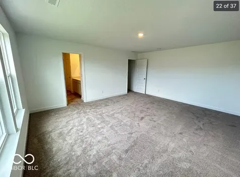 2274 S Stonehill Way New Palestine IN 46163