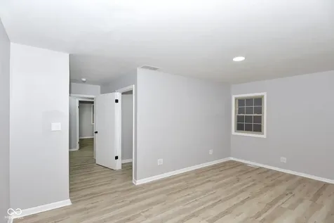 4813 E Thompson Road Indianapolis IN 46237