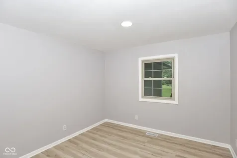 4813 E Thompson Road Indianapolis IN 46237