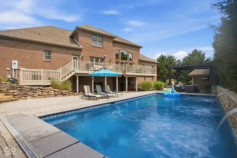 63 Hollaway Boulevard Brownsburg IN 46112